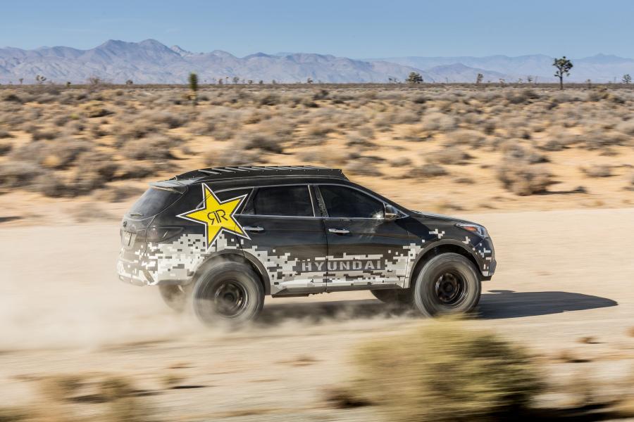  Hyundai Santa Fe Concept by Rockstar 2016 года  (фото 9 из 18)